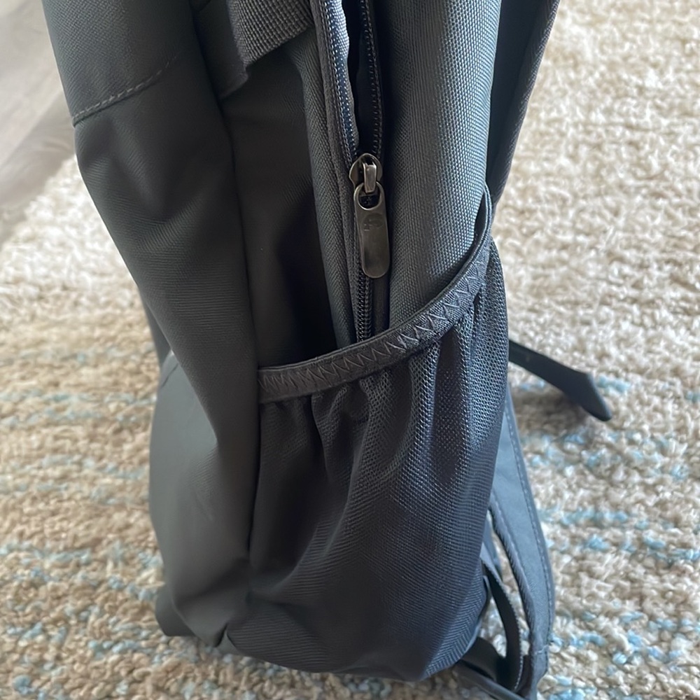 Under Armour Gray Backpack - image 5